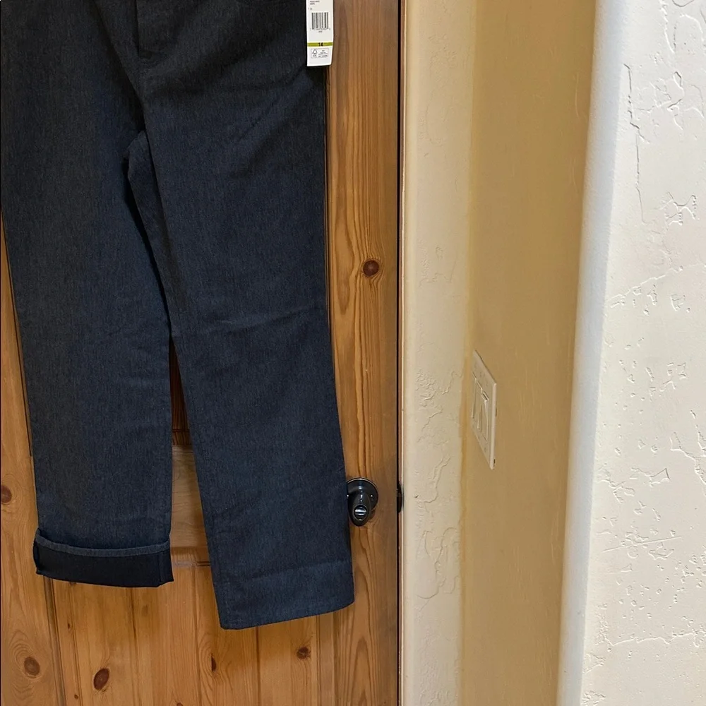 NWT Jones New York Sport Stretch Pants - Picture 7 of 8